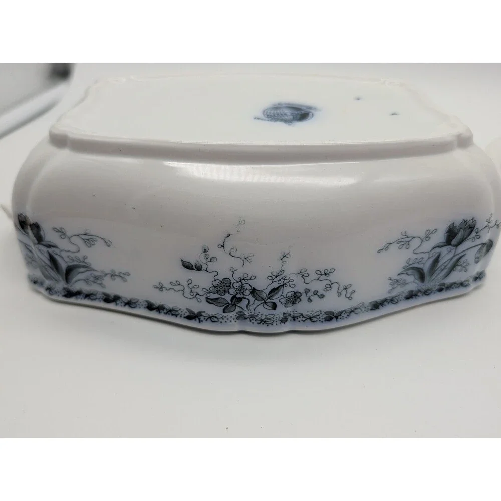 Alfred Meakin Westmeath Lidded Tureen Covered Casserole Floral Blue White CRACK